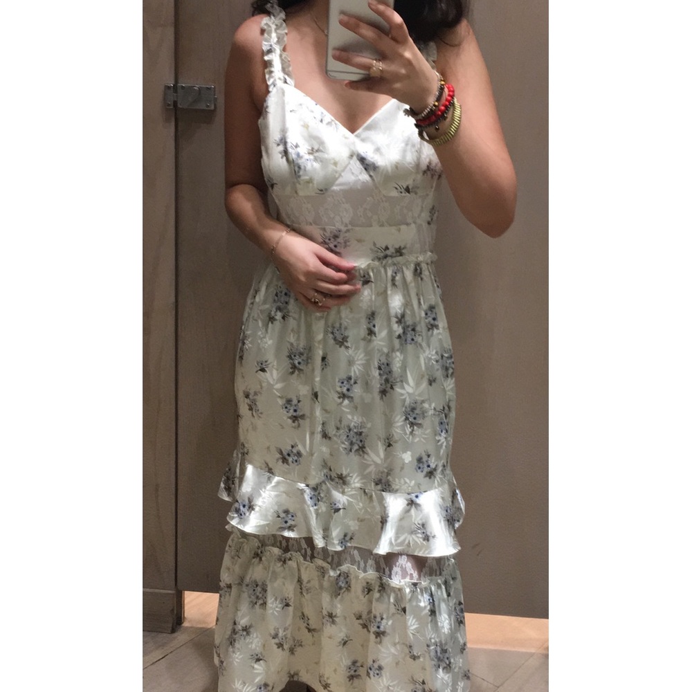 Off white/ivory dress 💓 vintage style